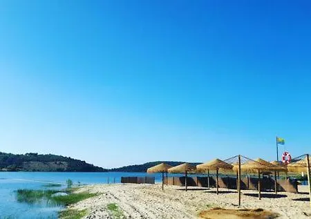 Casinha De Nogueirinha Vakantiehuis Macedo de Cavaleiros