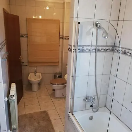 Casinha De Nogueirinha