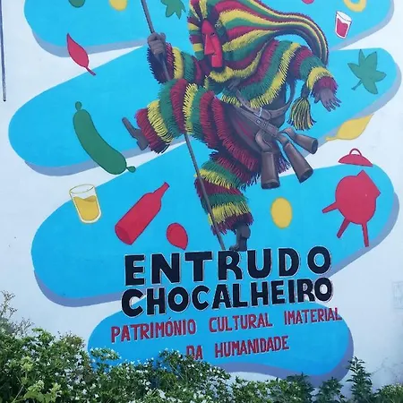 Casinha De Nogueirinha Casa de Férias