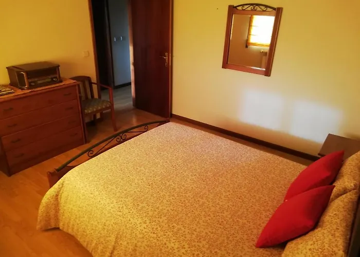 Casinha De Nogueirinha * Macedo de Cavaleiros